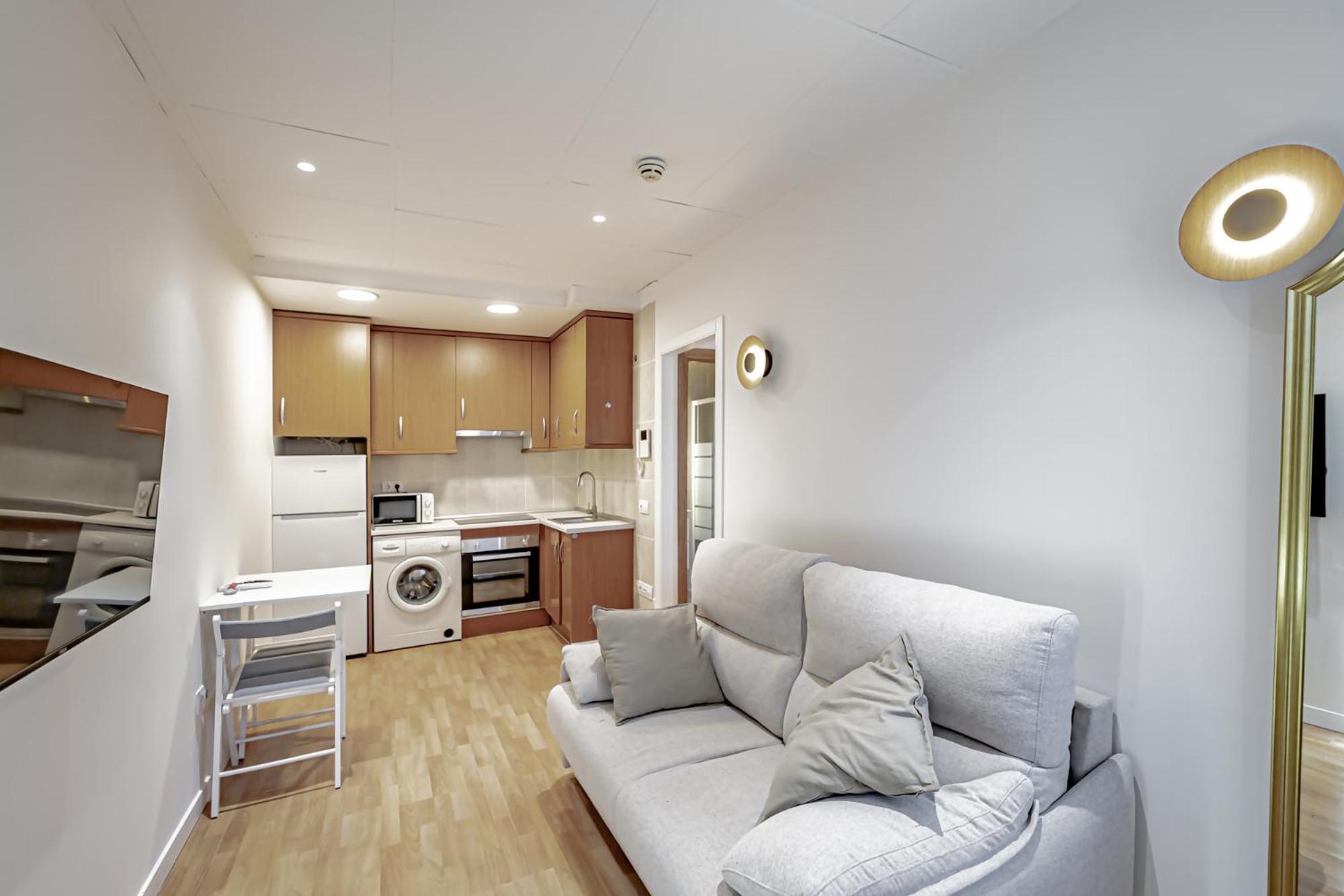 Apartamentos Noviembre มาดริด ภายนอก รูปภาพ