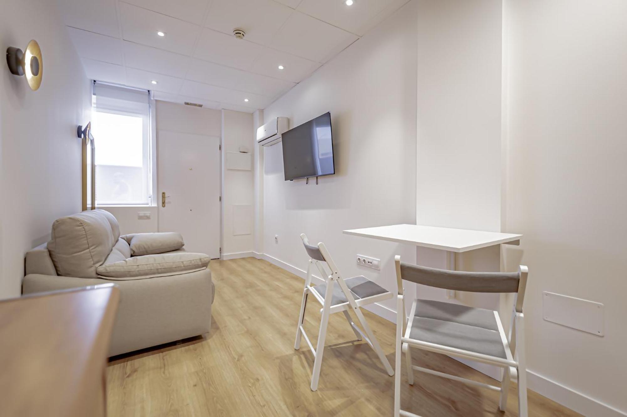 Apartamentos Noviembre มาดริด ภายนอก รูปภาพ