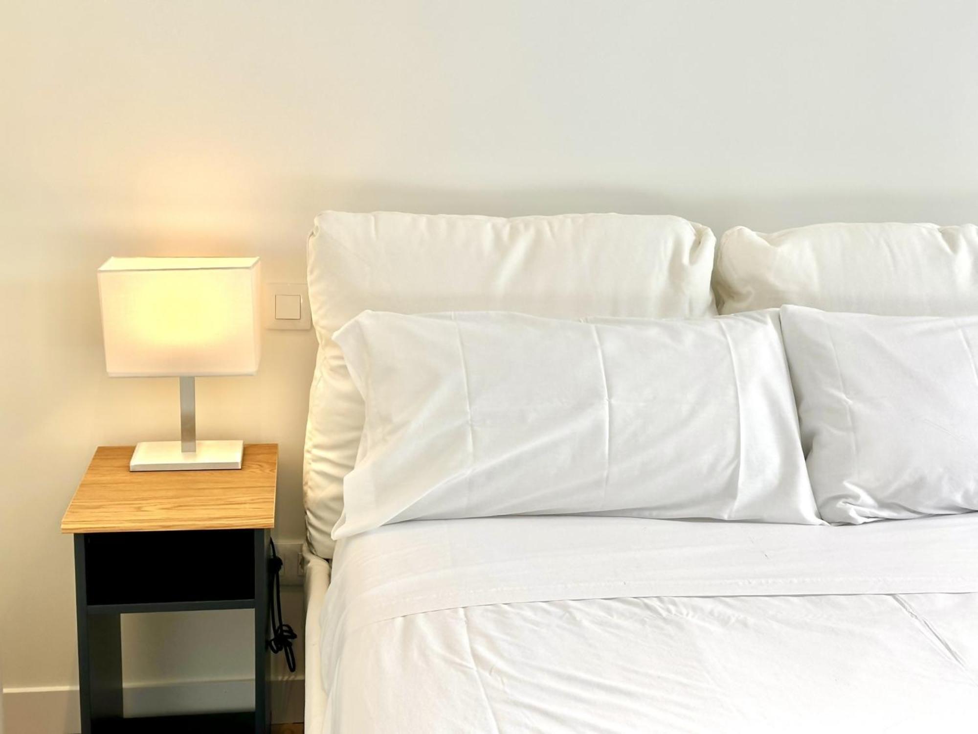 Apartamentos Noviembre มาดริด ภายนอก รูปภาพ