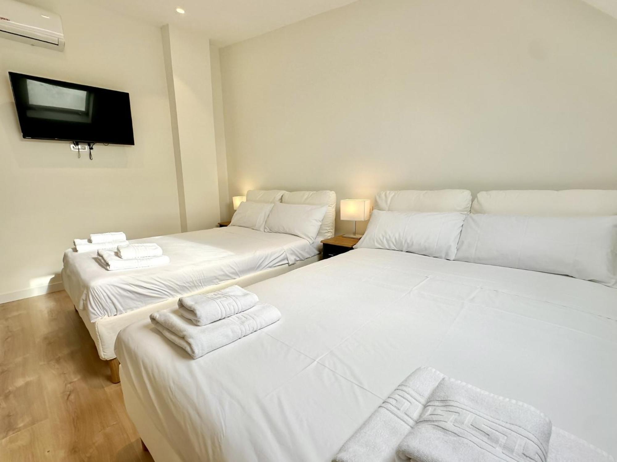 Apartamentos Noviembre มาดริด ภายนอก รูปภาพ