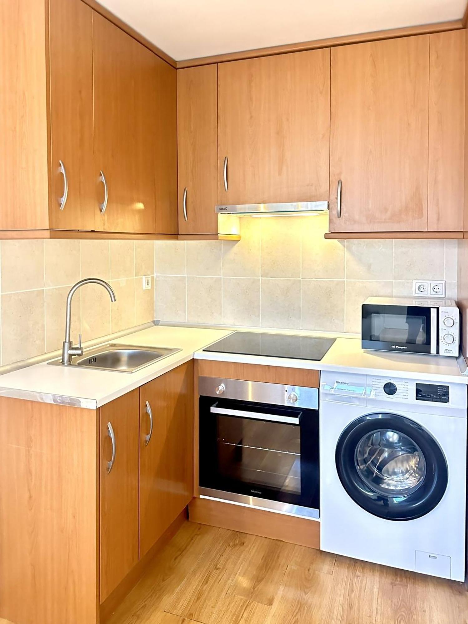 Apartamentos Noviembre มาดริด ภายนอก รูปภาพ