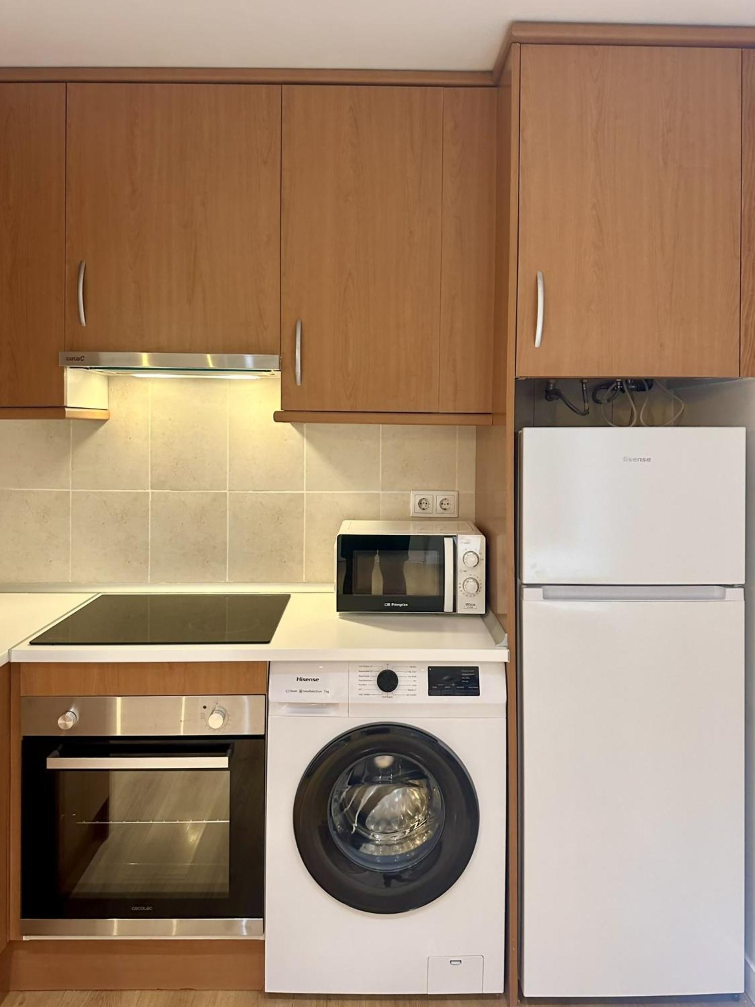 Apartamentos Noviembre มาดริด ภายนอก รูปภาพ